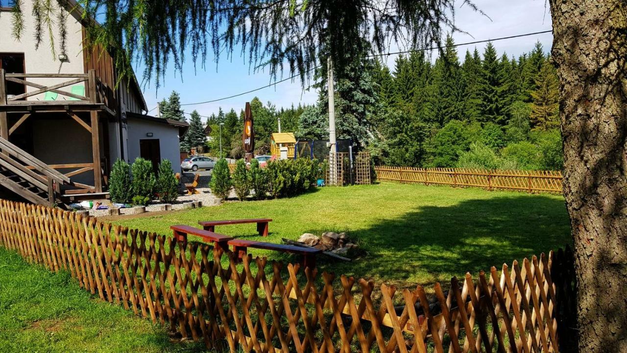 Penzion Studanka, Klíny Exterior foto